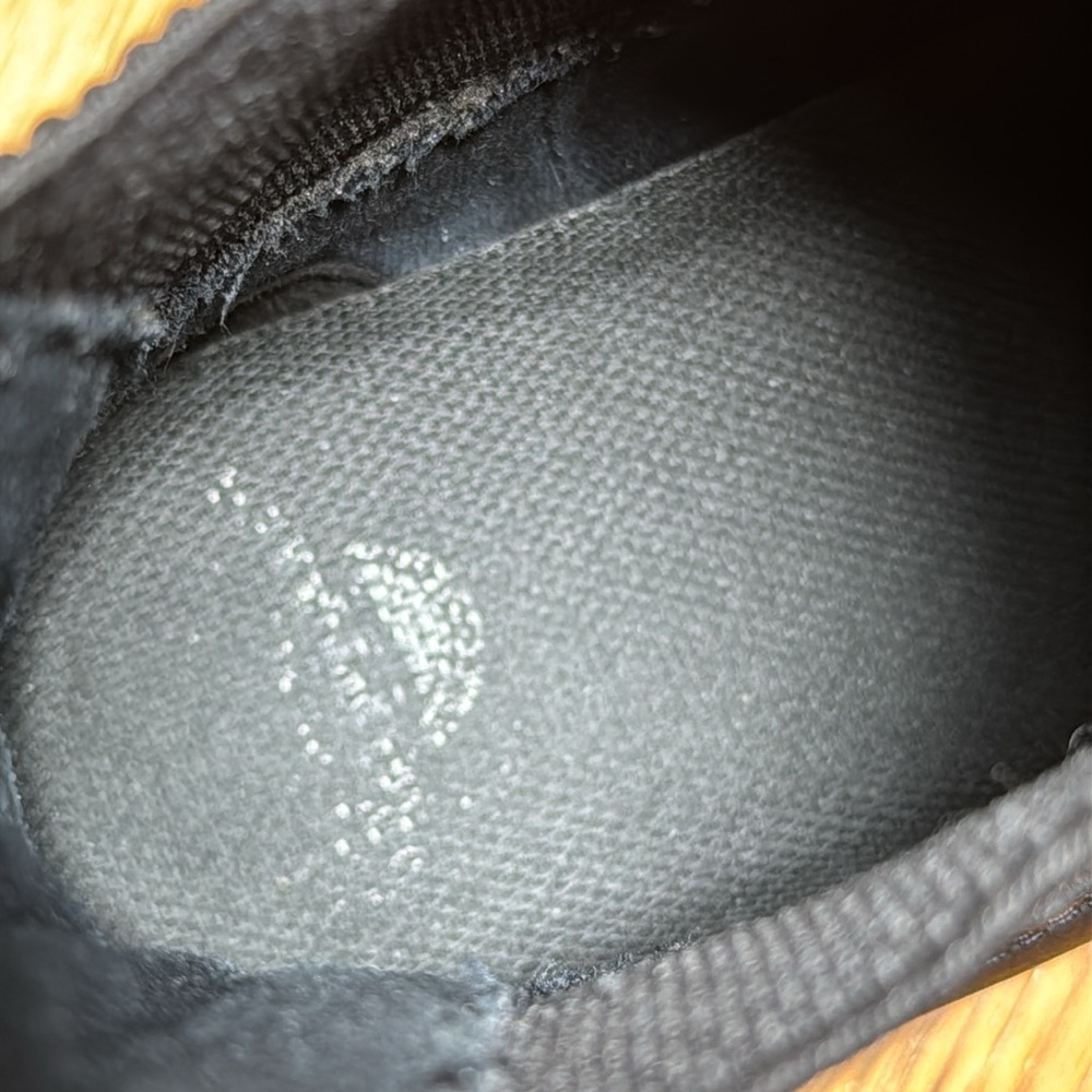 DR MARTENS EMBURY LEATHER CHESEA BOOTS - Picture 13 of 15